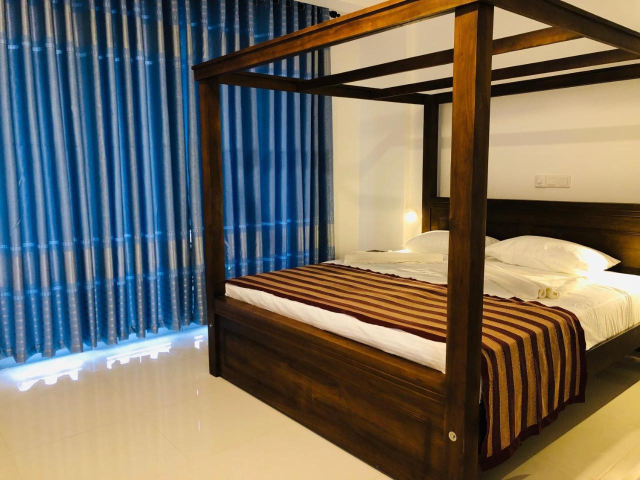 Hotel Ocean Edge Hikka Hikkaduwa Zewnętrze zdjęcie