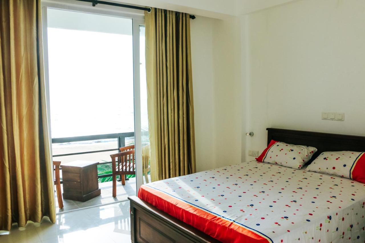 Hotel Ocean Edge Hikka Hikkaduwa Zewnętrze zdjęcie